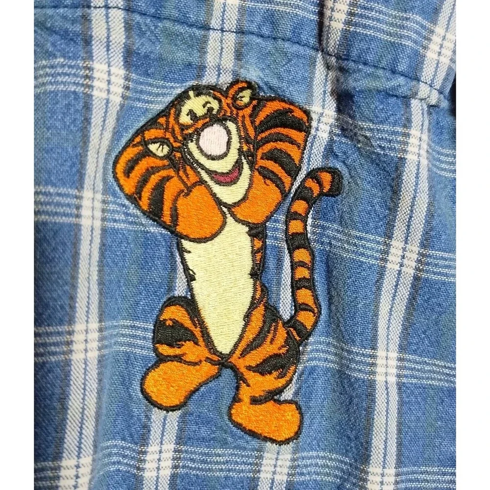 Vintage‎ 90s Disney Tigger Embroidered Denim Distressed Button Up Shirt Mens Lg
